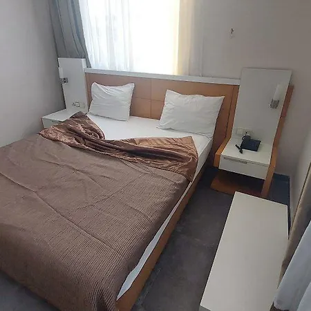 B&B 바빌 부틱 3*