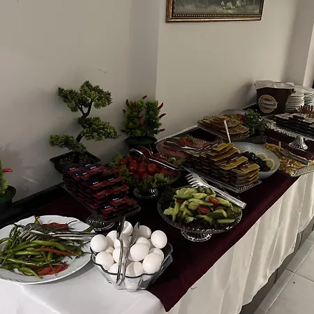 바빌 부틱 B&B 안탈리아