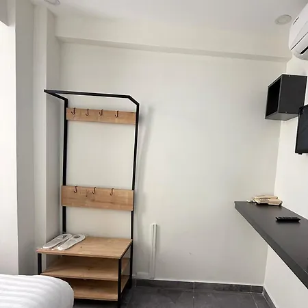 B&B 바빌 부틱 3*